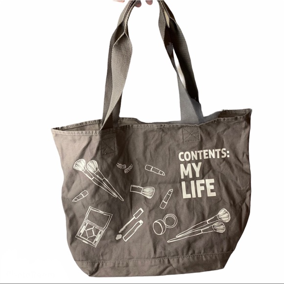 belk Bags Hp Belk Nwt Canvas Tote Bag Contents My Life Poshmark